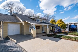 Plus de détails pour 913 N Bridge St, Elkin, NC - Local commercial à vendre