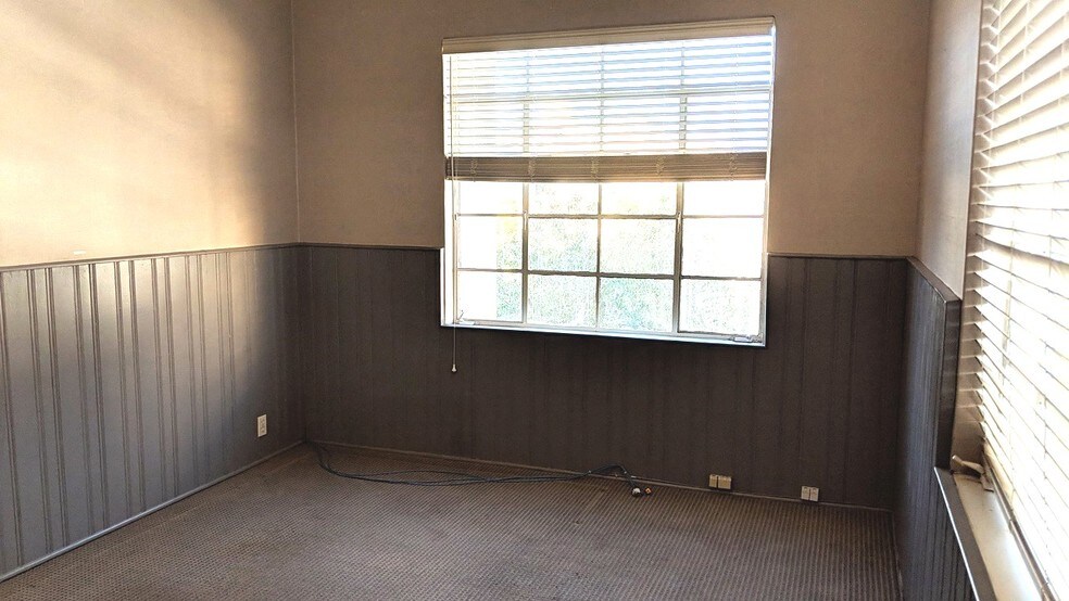 114-122 S Beverly Dr, Beverly Hills, CA à louer - Photo intérieure – Image 3 sur 36