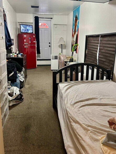 2005 2005-7 E Sergeant st, Philadelphia, PA à vendre - Photo de l’immeuble – Image 2 sur 7