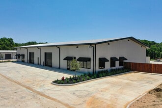 6840 Rendon Bloodworth Rd, Fort Worth, TX à louer Photo de l’immeuble– Image 1 sur 7