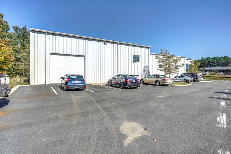 48 Zion Station Ct, Troy, VA à vendre - Photo de l’immeuble – Image 3 sur 38