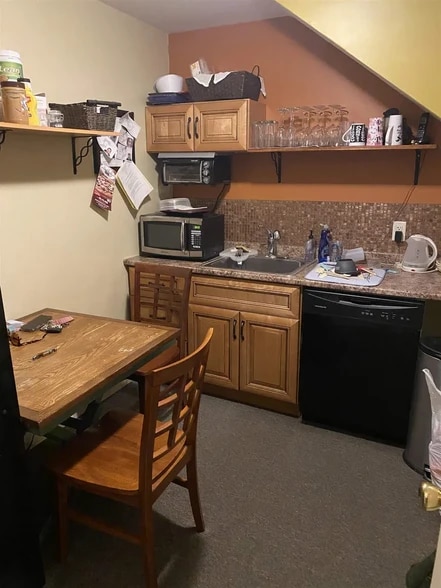381 Portsmouth Ave, Greenland, NH à louer - Photo intérieure – Image 3 sur 12