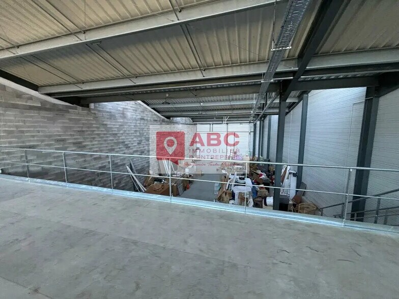 Local d’activités dans Vendargues à louer - Photo intérieure – Image 3 sur 3