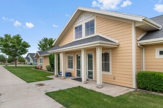 5402 Bagley Rd park, West Jordan, UT à louer Photo de l’immeuble– Image 2 sur 39