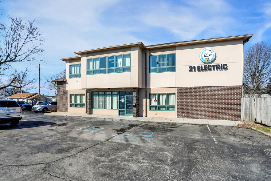 2920 Shelby St, Indianapolis, IN à louer - Photo de l’immeuble – Image 2 sur 96
