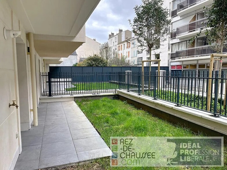 Bureau dans Puteaux à vendre - Photo de l’immeuble – Image 3 sur 12