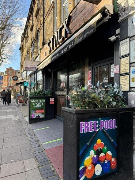 4 The Mall, Londres à louer - Photo de l’immeuble – Image 2 sur 11