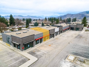 5000 Silver Star Rd, Vernon, BC à louer Photo intérieure– Image 1 sur 2