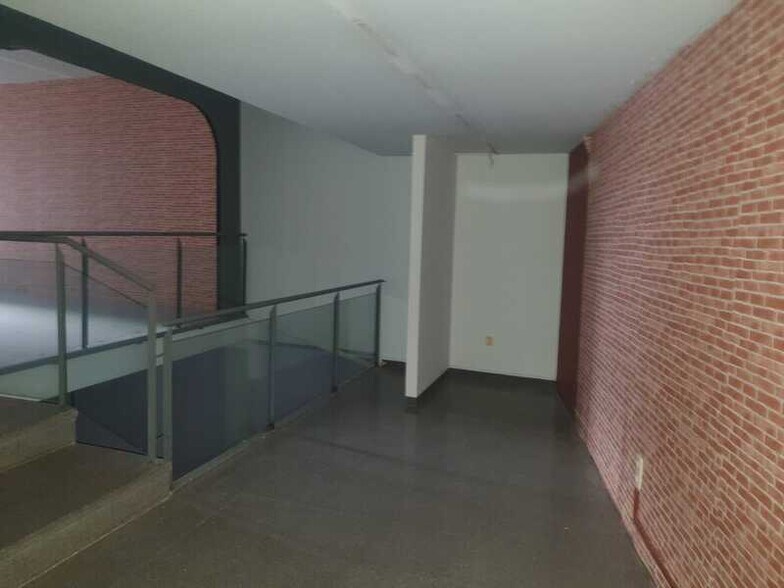 View Photo