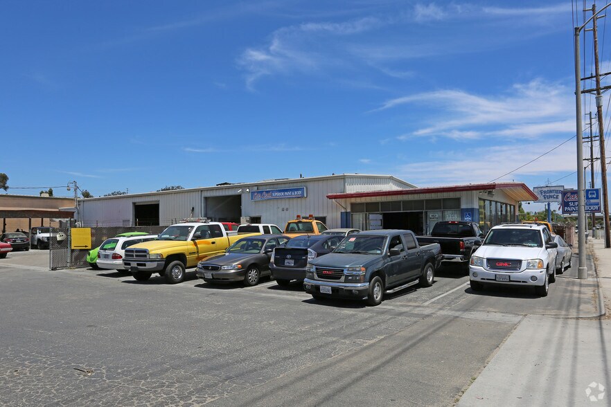 1318-1322 W Mission Road portefeuille de 2 biens à vendre sur LoopNet.fr - Photo de l’immeuble – Image 1 sur 9