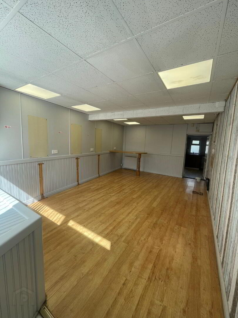 36 Church St, Magherafelt à louer Photo intérieure– Image 1 sur 1