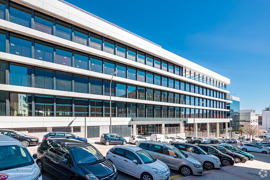 Calle Valentín Beato, 21, Madrid, Madrid à louer - Photo de l’immeuble – Image 3 sur 4