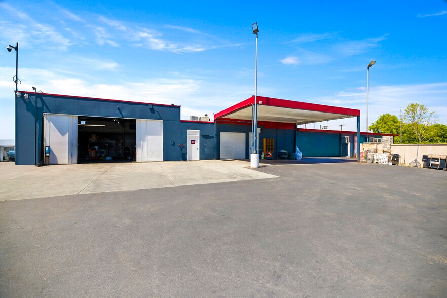 9920 Arlington Ave, Riverside, CA à vendre - Photo de l’immeuble – Image 3 sur 11