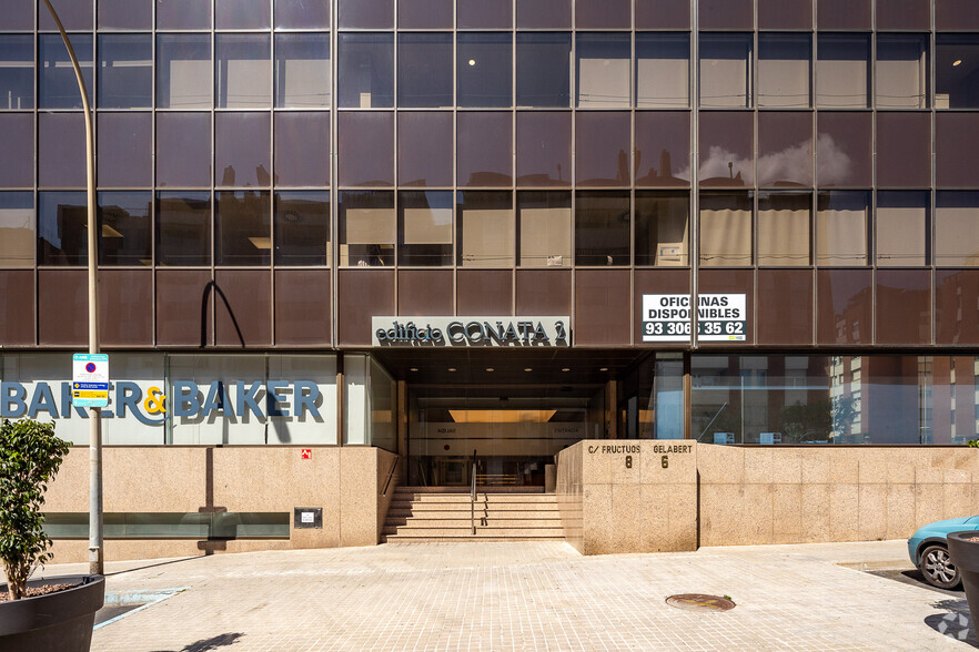 Carrer De Fructuós Gelabert, 6, Sant Joan Despí, Barcelona à louer - Photo de l’immeuble – Image 3 sur 9