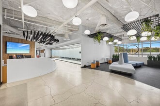 11455 El Camino Real, San Diego, CA à louer Photo intérieure– Image 2 sur 11