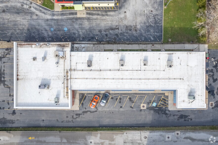 1120-1144 W Pleasant Valley Rd, Parma, OH à louer - Aérien – Image 2 sur 7