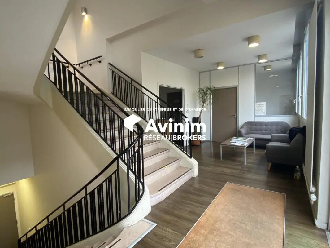 Bureau dans Nanterre à vendre Photo intérieure– Image 1 sur 8