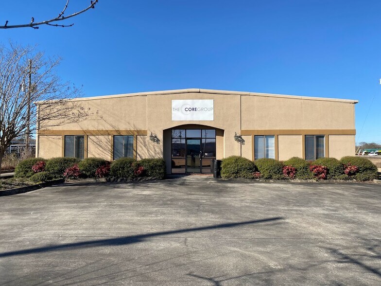 101 Wilson Way, Calera, AL à vendre - Photo de l’immeuble – Image 1 sur 12