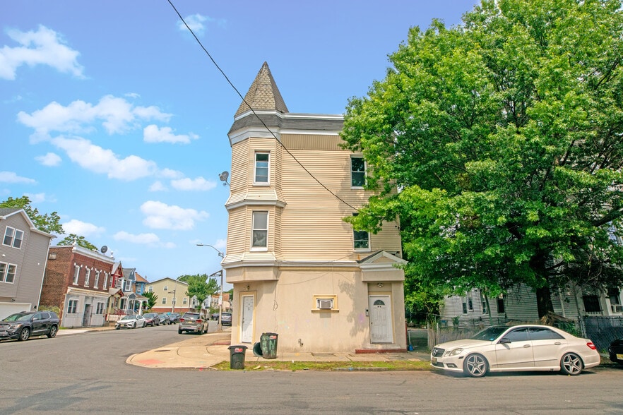 45-47 N 14th St, East Orange, NJ à vendre - Photo de l’immeuble – Image 3 sur 7
