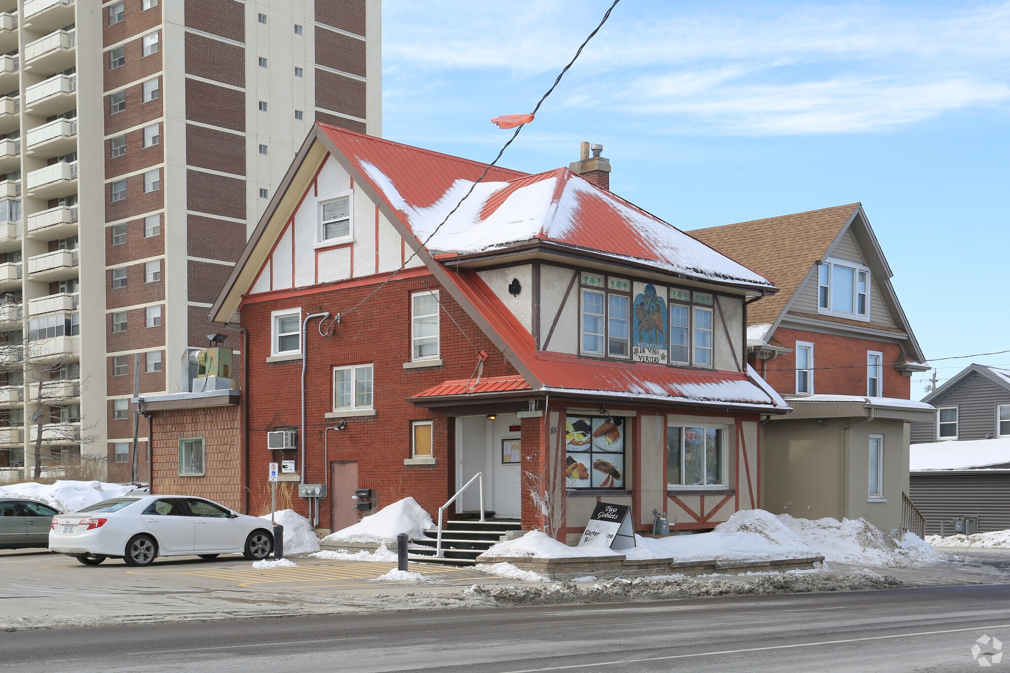 85 Weber St W, Kitchener, ON à louer Photo principale– Image 1 sur 3