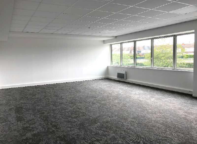Bureau dans Roncq à louer - Photo intérieure – Image 2 sur 2