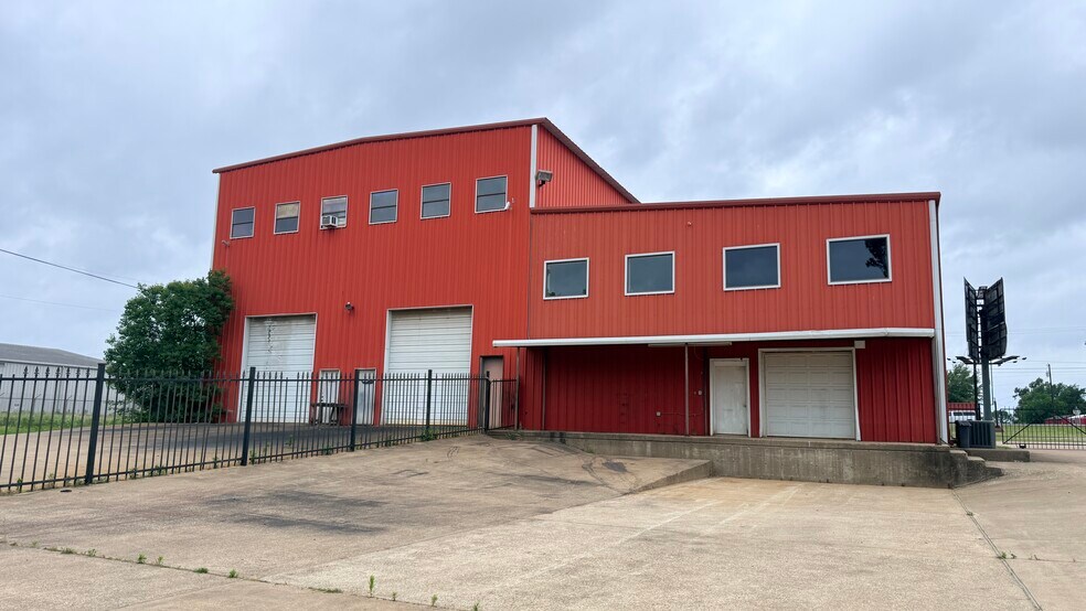 17577 State Highway 155 S, Flint, TX à vendre - Photo principale – Image 1 sur 16