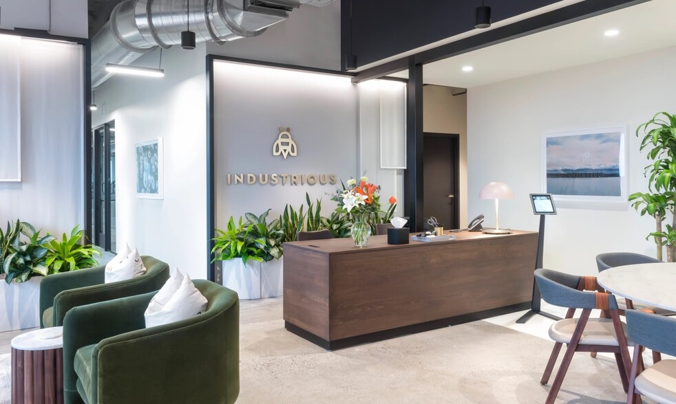 3424 Peachtree Rd NE, Atlanta, GA à louer - Photo de l’immeuble – Image 1 sur 10