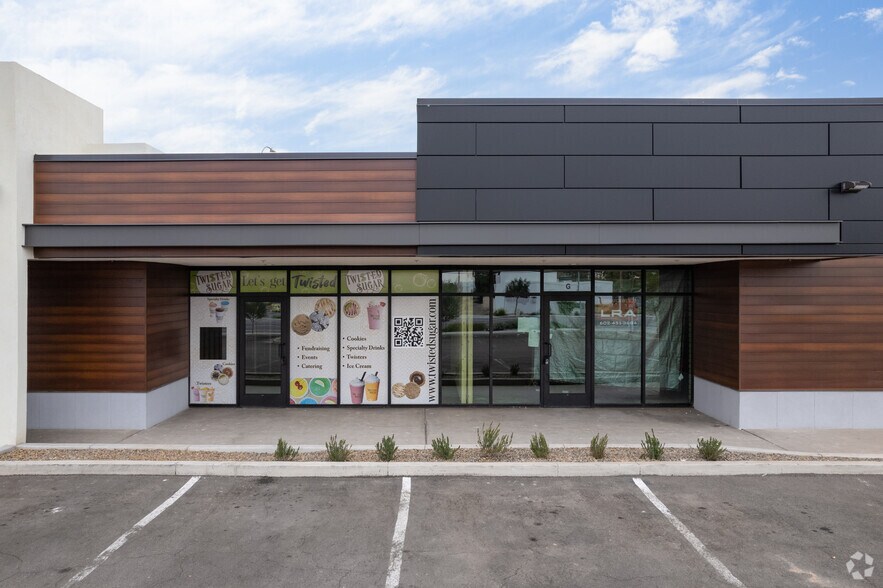 144 S Mesa Dr, Mesa, AZ à louer - Photo de l’immeuble – Image 2 sur 7
