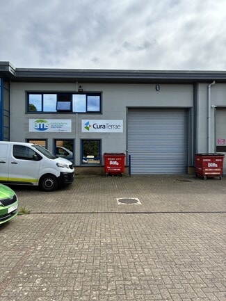 Plus de détails pour St James Rd, Brackley - Industriel/Logistique à louer