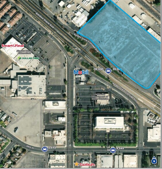 1670-1700 Golden State Hwy, Bakersfield, CA à vendre - Photo de l’immeuble – Image 2 sur 2