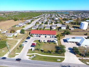 1501 Bunton Creek Rd, Kyle, TX à louer Aérien– Image 2 sur 5