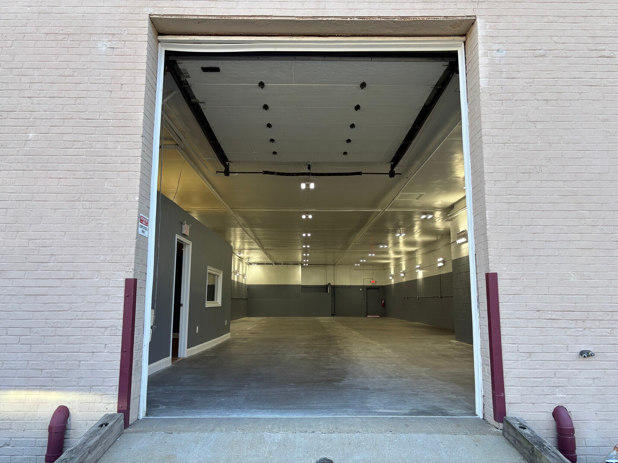 44827 Old Ox Rd, Sterling, VA à louer Photo principale– Image 1 sur 2