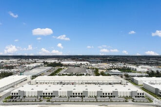 8406 NW 90th, Medley, FL - Vue aérienne  vue de carte