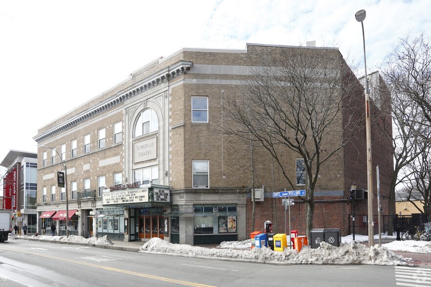 49-55 Davis Sq, Somerville, MA à vendre - Photo de l’immeuble – Image 3 sur 3