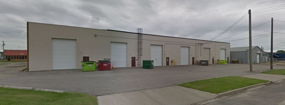 14510 115 Av NW, Edmonton, AB à louer - Photo de l’immeuble – Image 2 sur 2