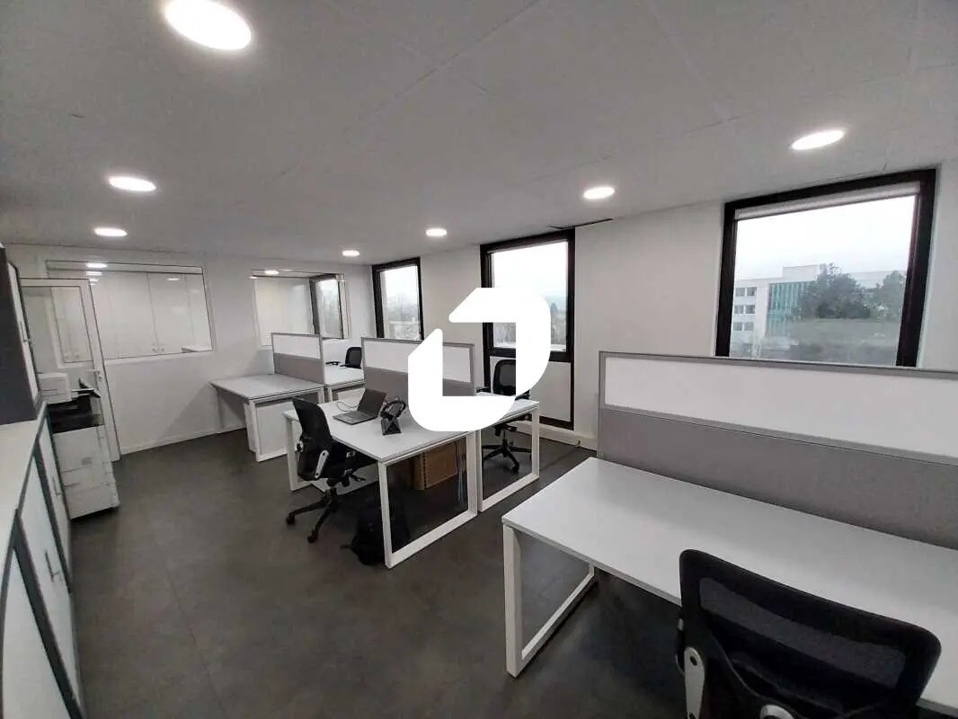 Bureau dans Chatou à vendre Photo de l’immeuble– Image 1 sur 9