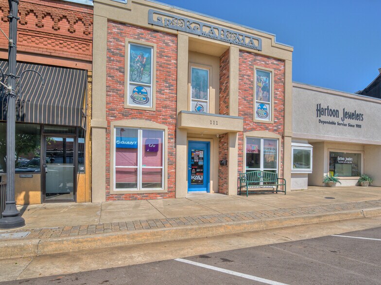 111 N Broadway St, Tecumseh, OK à vendre - Photo de l’immeuble – Image 3 sur 34