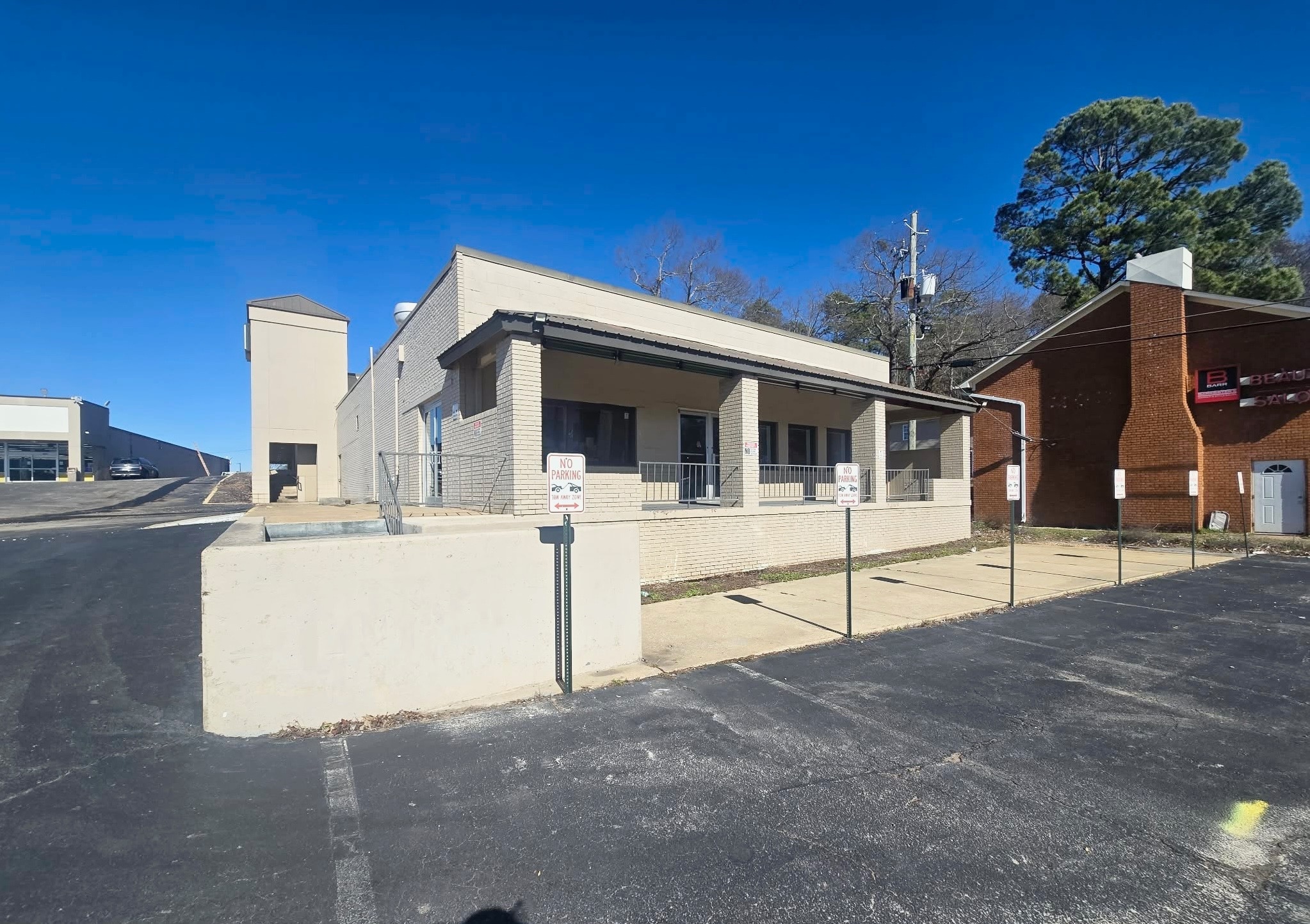 224-228 Gadsden Hwy, Birmingham, AL à louer Photo de l’immeuble– Image 1 sur 2