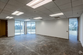 18101 Von Karman Ave, Irvine, CA à louer Photo intérieure– Image 2 sur 3