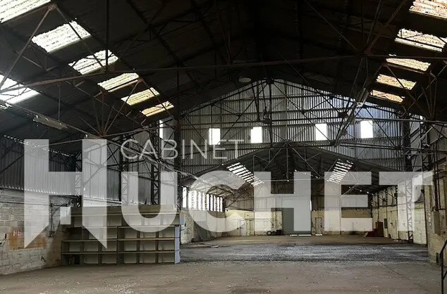 Local d'activités dans MOULT à vendre - Photo intérieure – Image 1 sur 2