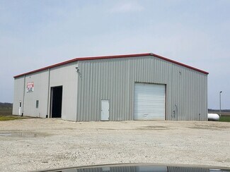 Plus de détails pour 2275 State Highway 16, Shelbyville, IL - Industriel/Logistique à louer