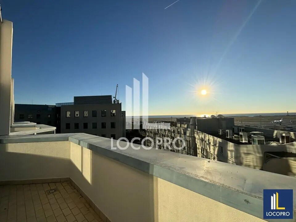 455 Promenade Des Anglais, Nice à louer Photo de l’immeuble– Image 1 sur 4