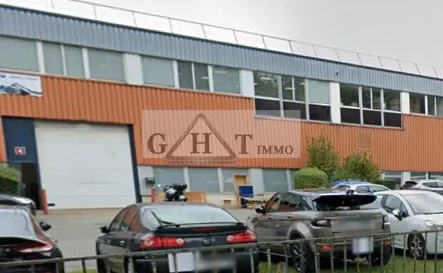 Industriel/Logistique dans Trappes à vendre Photo de l’immeuble– Image 1 sur 2