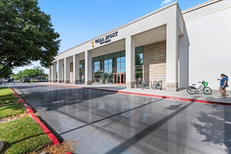 801 E Parkcenter Blvd, Boise, ID à vendre - Photo de l’immeuble – Image 2 sur 38