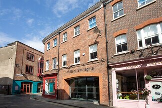Plus de détails pour 14 Swinegate Ct E, York - Bureau à louer