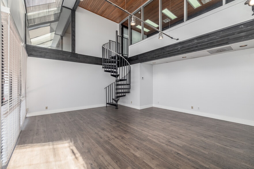 2200 Pacific Coast Hwy, Hermosa Beach, CA à vendre - Numérisation 3D Matterport – Image 3 sur 23