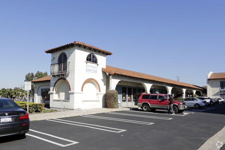 17672 Beach Blvd, Huntington Beach, CA à vendre - Photo de l’immeuble – Image 2 sur 12