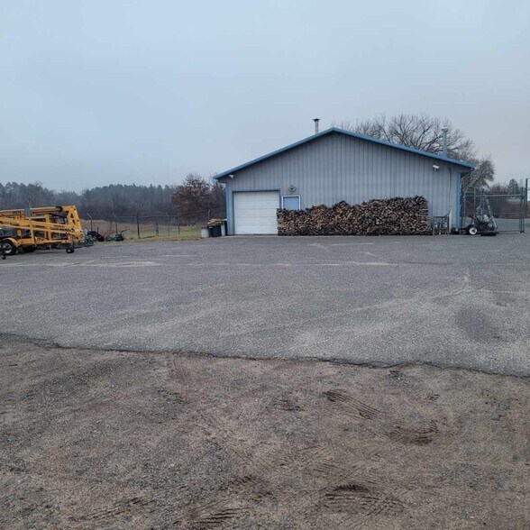 4628 Isanti Trl, North Branch, MN à louer - Photo de l’immeuble – Image 2 sur 2