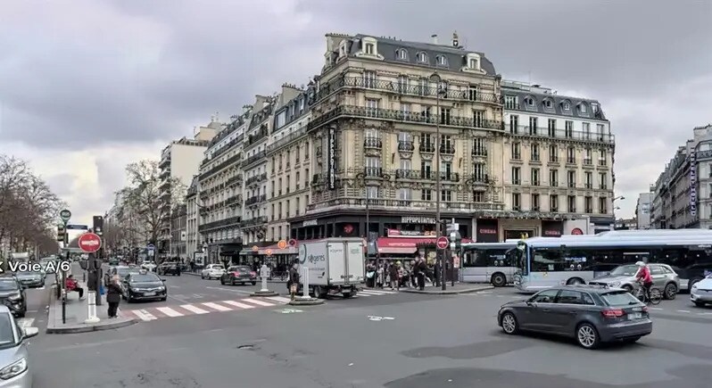 Local commercial dans Paris à louer - Photo de l’immeuble – Image 1 sur 3
