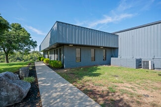 Plus de détails pour 151 Hanger Cir, Richmond, KY - Industriel/Logistique à louer